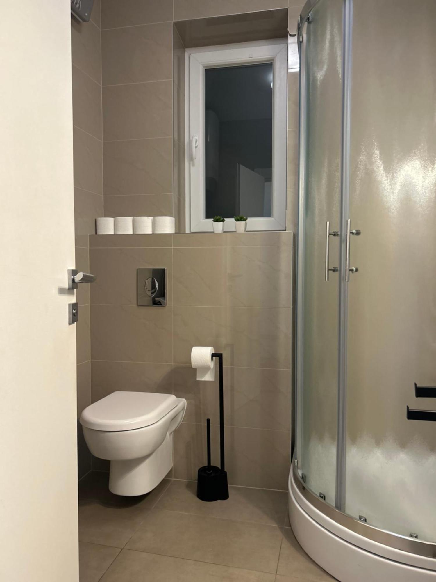 Marton & Martinis Superior - Spacious One-room - Excellent Location Within Walking Distance Of Diocletian's Palace And Bacvice - The Restaurants Within Walking Distance - Buralux * Split